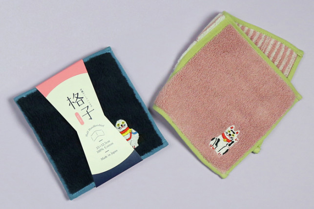 京都ポルタ店限定刺繍入り 伊織のハーフハンカチ「格子」